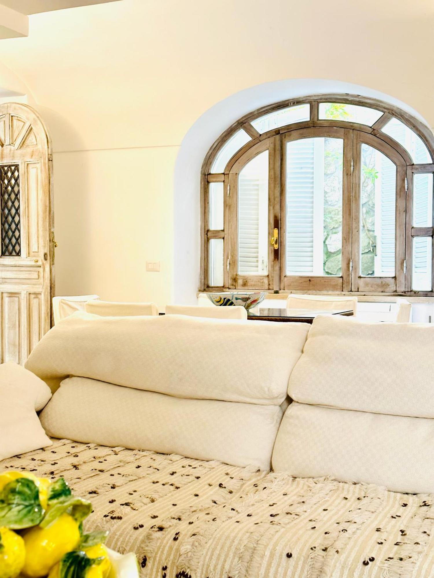 I Tre Soli Apartments By Caprirooms Exterior foto