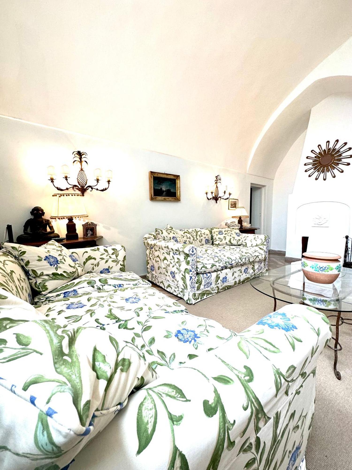 I Tre Soli Apartments By Caprirooms Exterior foto