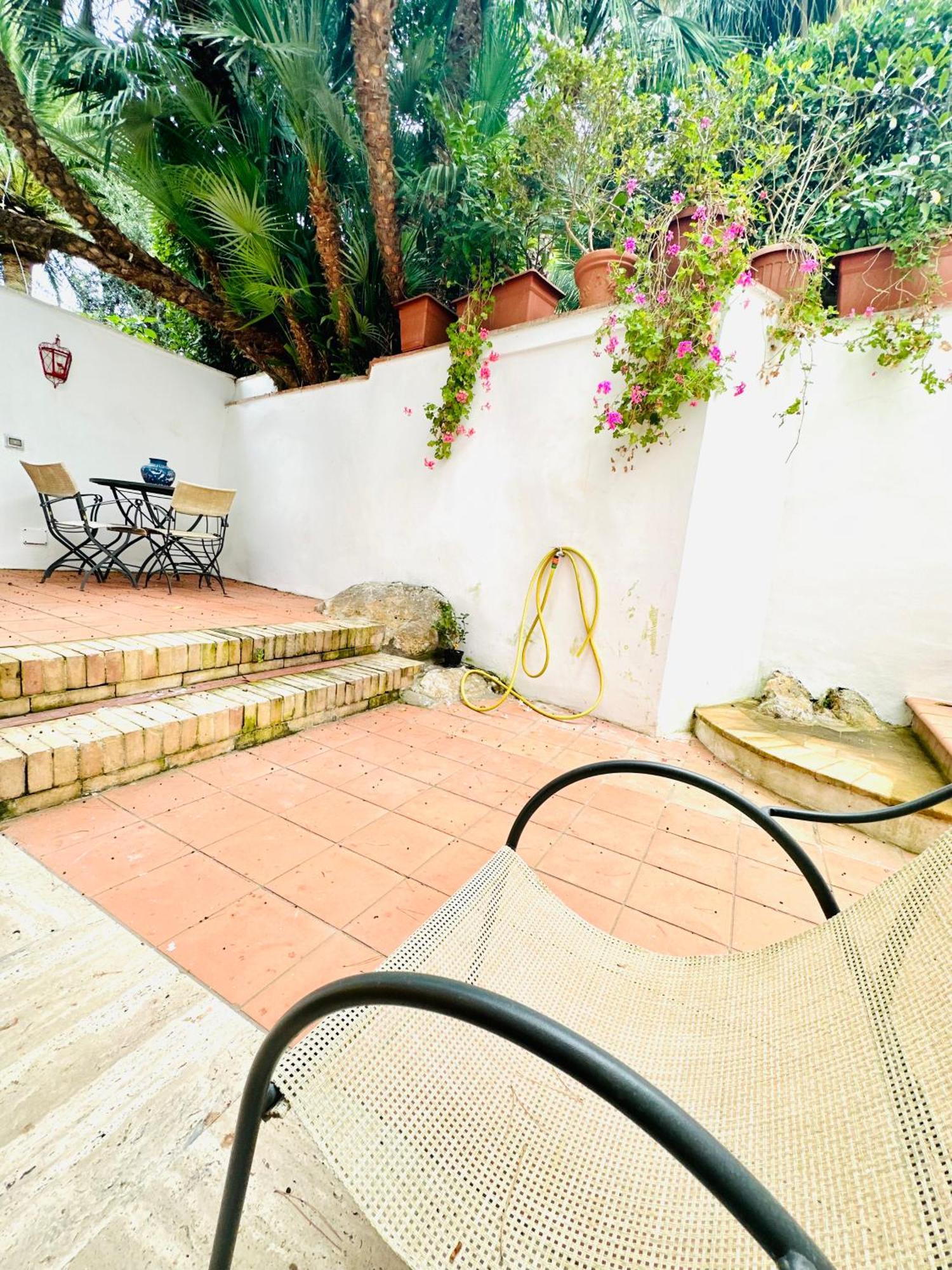 I Tre Soli Apartments By Caprirooms Exterior foto